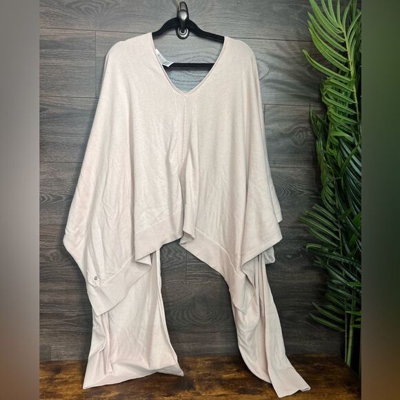 Lululemon Free to Coast Wrap in Cream/Blush Color - One Size. Beautiful & Cozy! - Picture 3 of 8